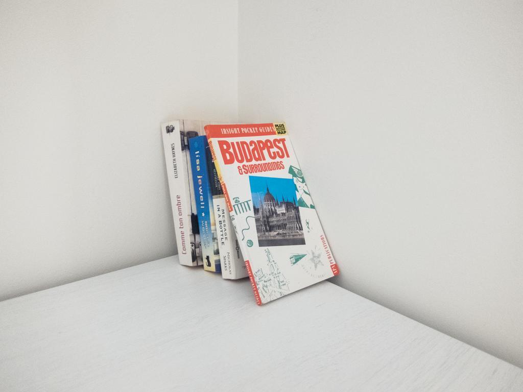 Goldcentral Apartment Grand Boulevard Budapest Ngoại thất bức ảnh